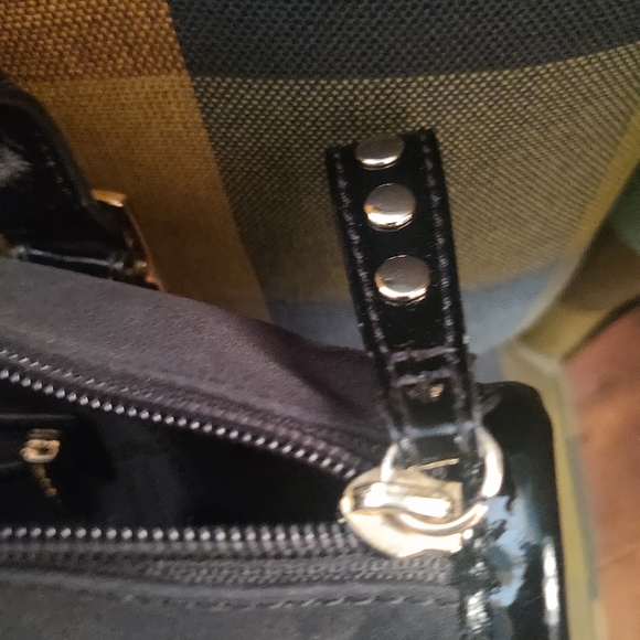 BCBG MaxAzria Tote Style Purse - Picture 9 of 13